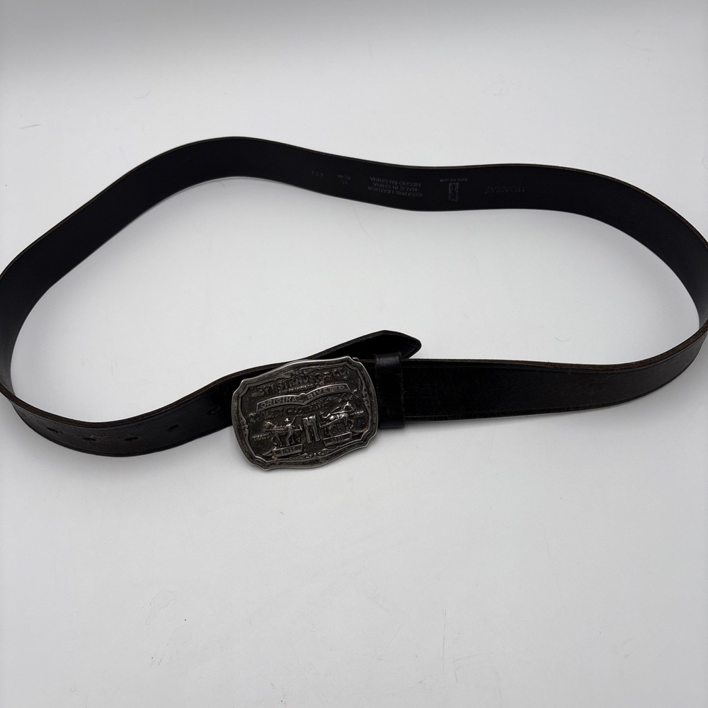 Levi's Strauss & Co Mens Belt And‎ Buckle Size XL 42in-44in Genuine Leather
